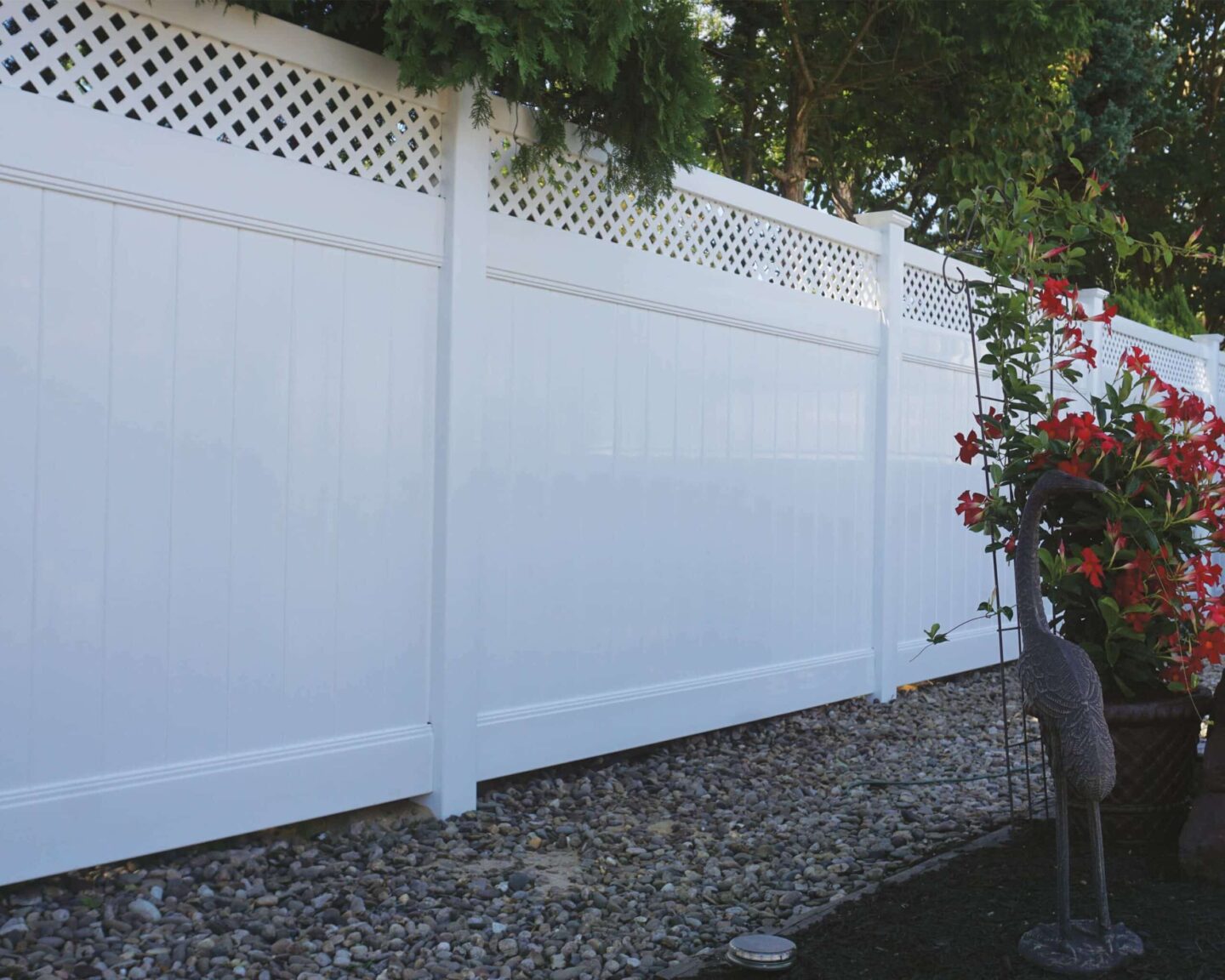 Vinyl Fencing New Jersey - Vinyl Fence Installation in Toms River ...