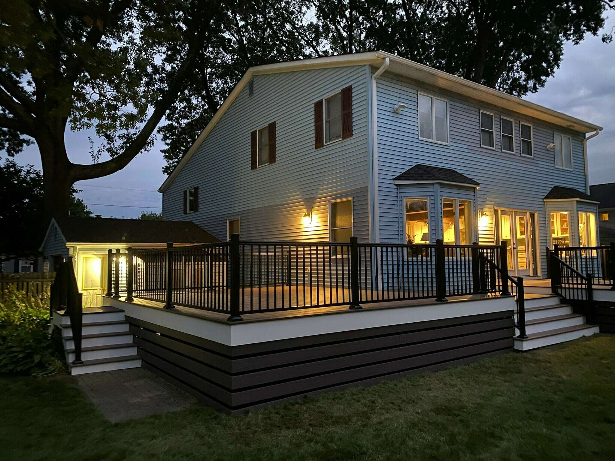 Aluminum Railing Solutions in Toms River, NJ: ByCarls Offers Durability and Style