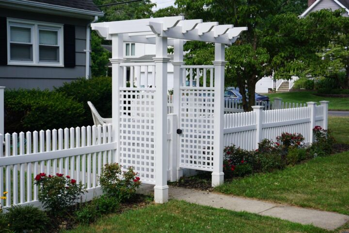 Incorporate Gates And Arbors Into Your Yard In NJ