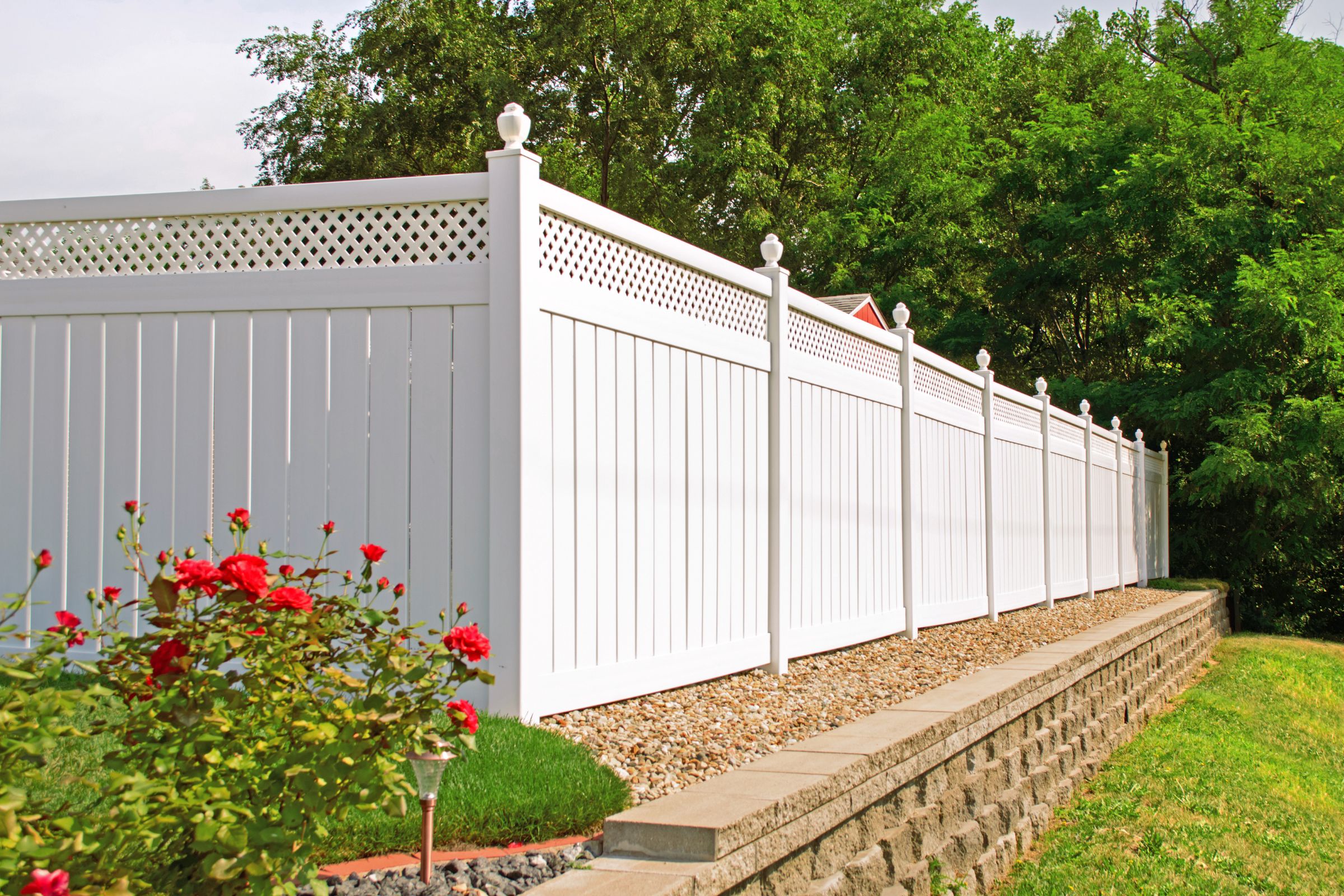 Choosing the Right Fence for Your New Jersey Home