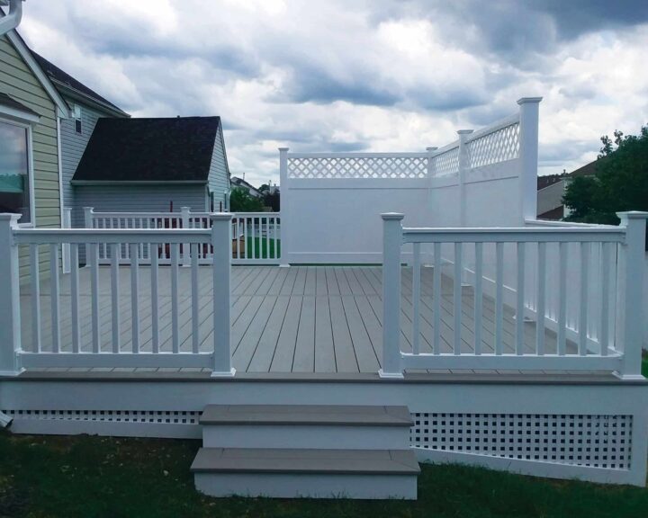 Coastal White T-Rail Vinyl Railing With Active Yards Arrowood Privacy Wall