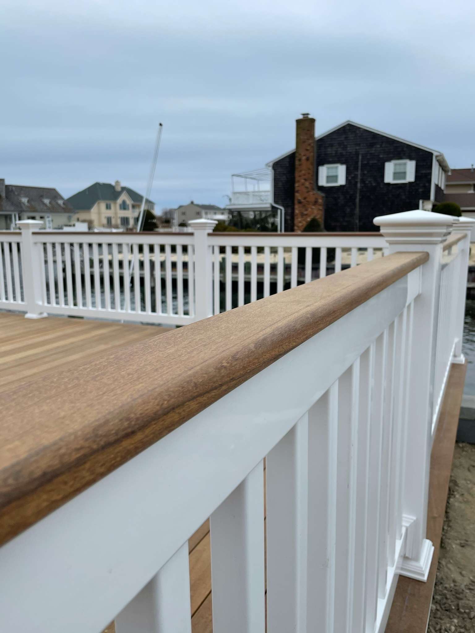 deck railing installation for white vinyl railing