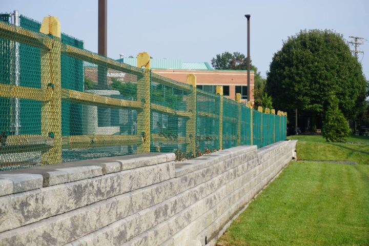Split Rail With Green Chain Link