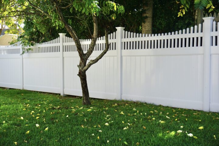 Vinyl Fencing