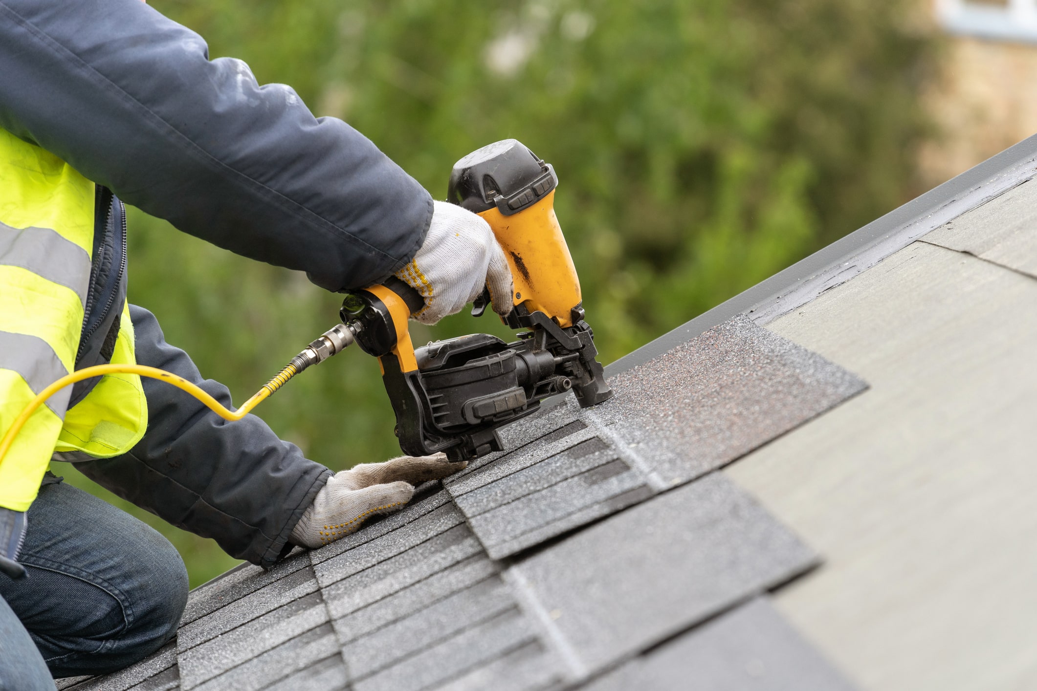 How Are Roofing Shingles Made?